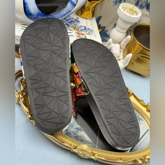 🆕 KURT GEIGER LONDON 🧿 NWOB Meena Eagle Black Floral Print Slides, Sz 39 US8.5 - Picture 13 of 13